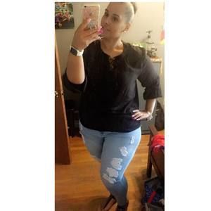 Meet your Posher, Delmarys